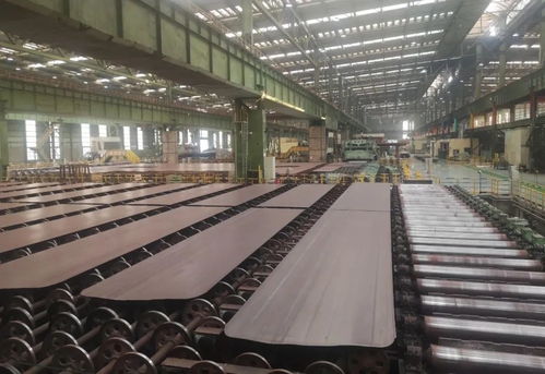 精品三峰丨薄寬兼顧 重慶鋼鐵軋鋼廠中板產(chǎn)線交出亮眼成績單